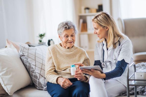 How to choose the right home health care provider for your loved one
